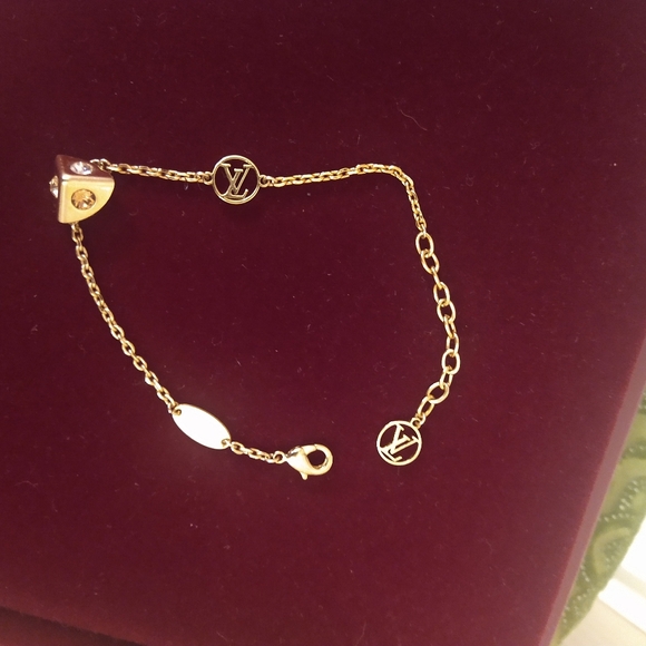 Louis Vuitton Trunk Bracelet - Picture 2 of 9